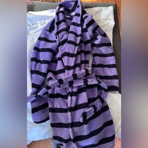 Joe Fresh Girls purple and black fluffy robe size 10-12